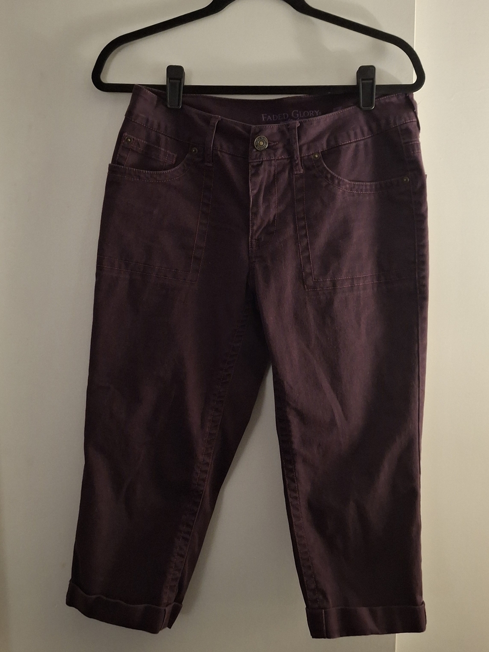 Faded Glory Women's Purple Capri Jeans